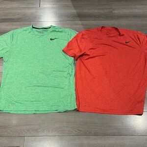 Nike Men's Green and Red Shirts